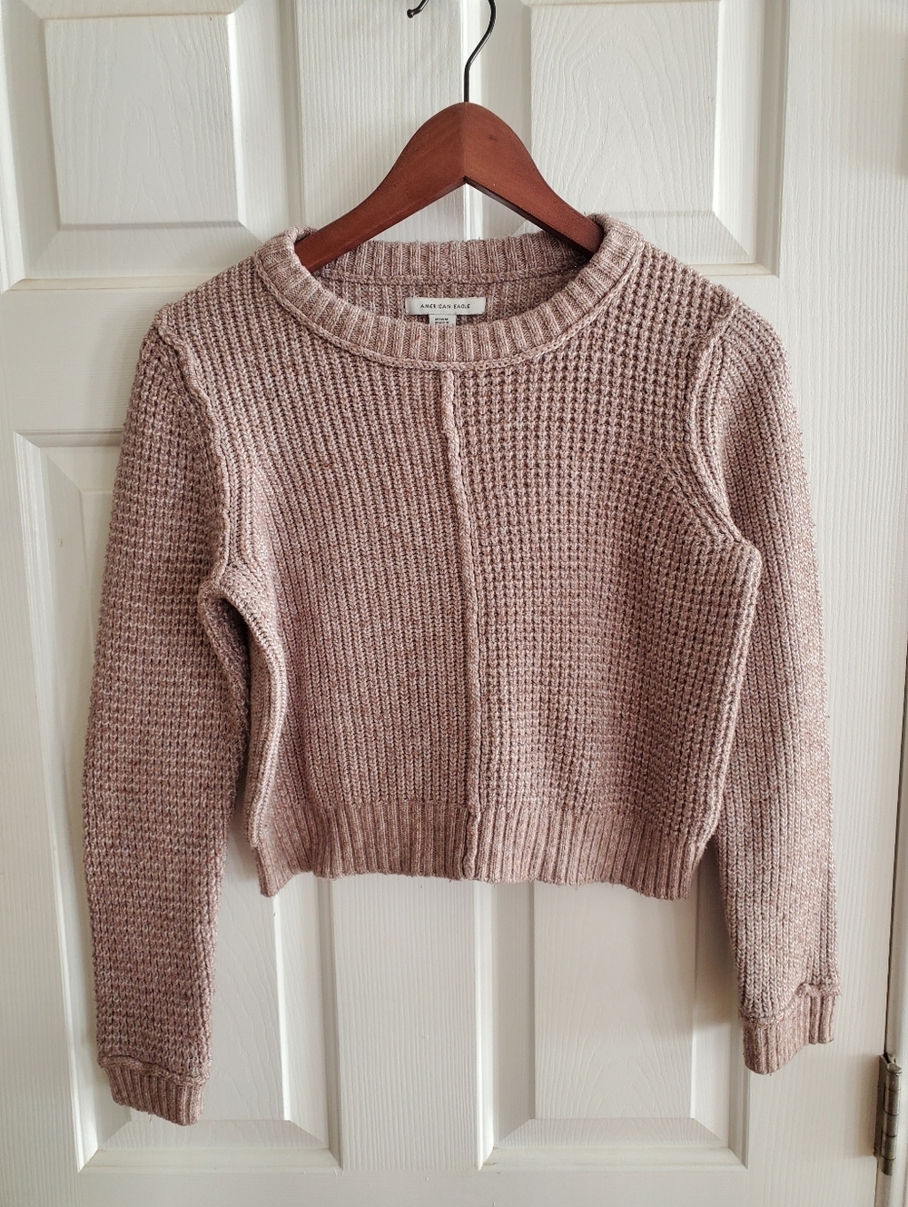 American Eagle crewneck sweater, textured, cropped knit pullover Size M